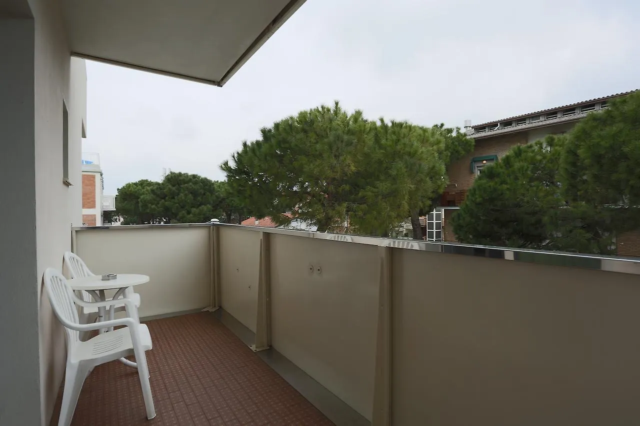 Hotel Caribia Pinarella Cervia 3*,  Italien