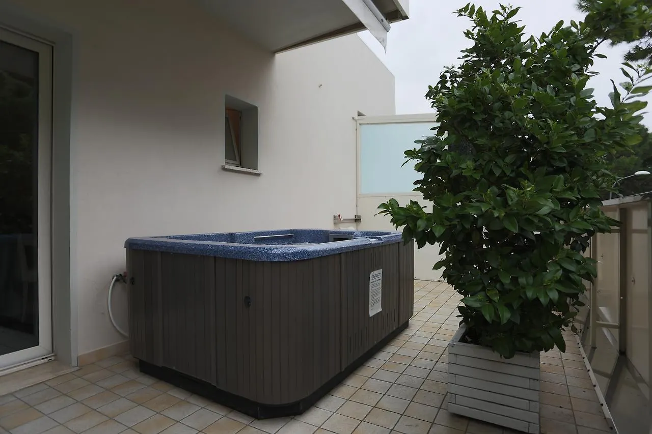 Hotel Caribia Pinarella Cervia Italy