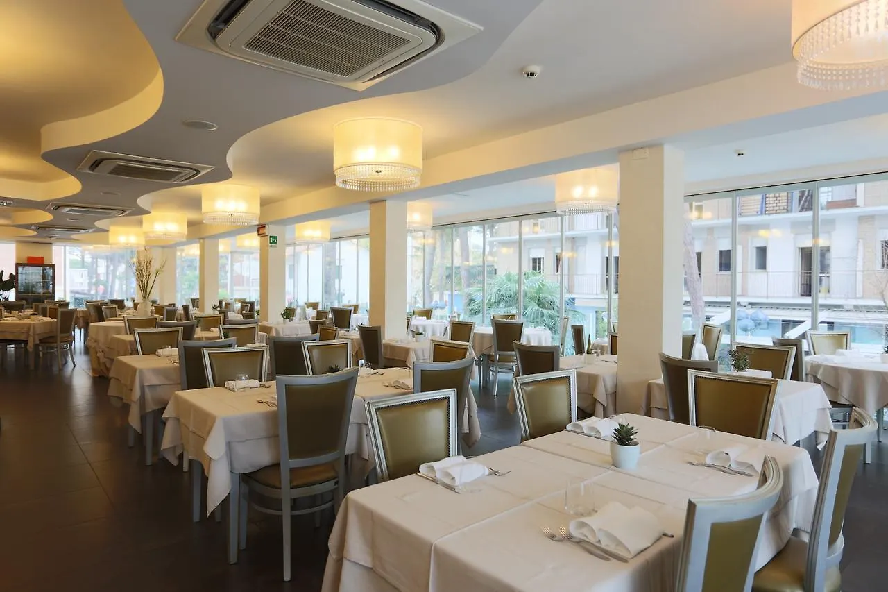 Hotel Caribia Pinarella Cervia 3*,